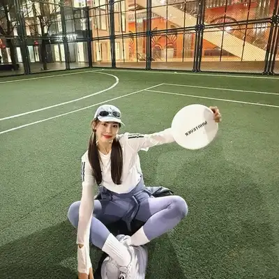 任豪